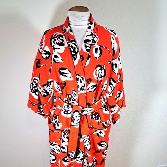 Komar Kids Other - Komar Vintage Women’s Size Large Robe Kimono Wrap Red/Black/White Belt Pockets